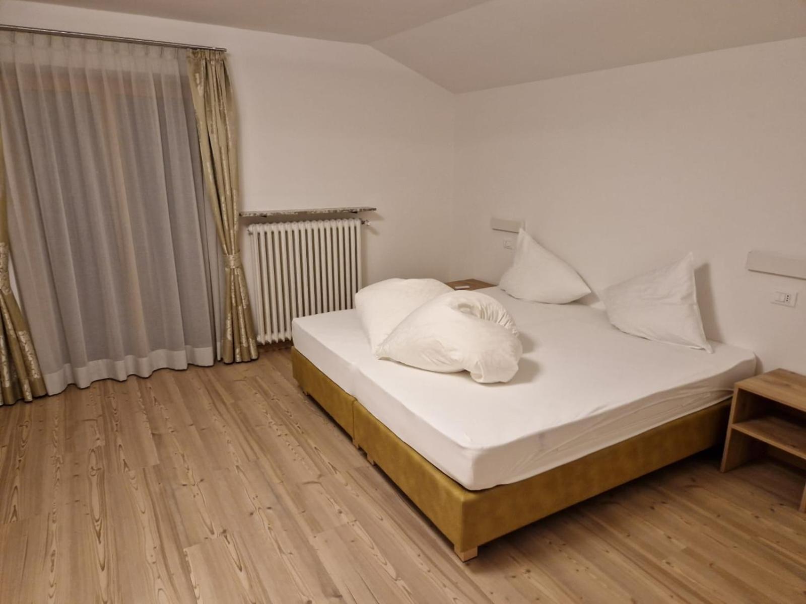 Apartment Aghel オルティゼーイ エクステリア 写真